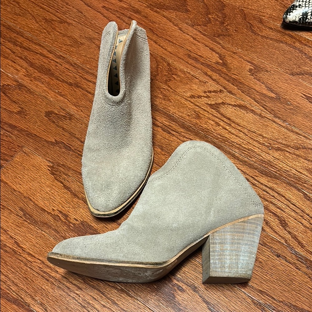 Women's Suede Ankle Boots